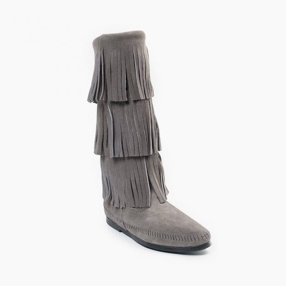 Minnetonka Shoes - Minnetonka 3-Layer Fringe Grey Boots